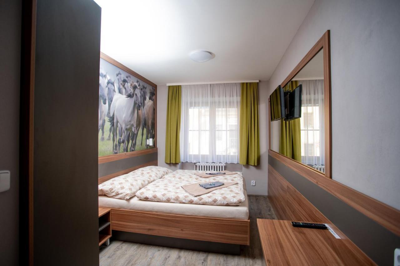 Hotel U Kone Beroun  Zewnętrze zdjęcie